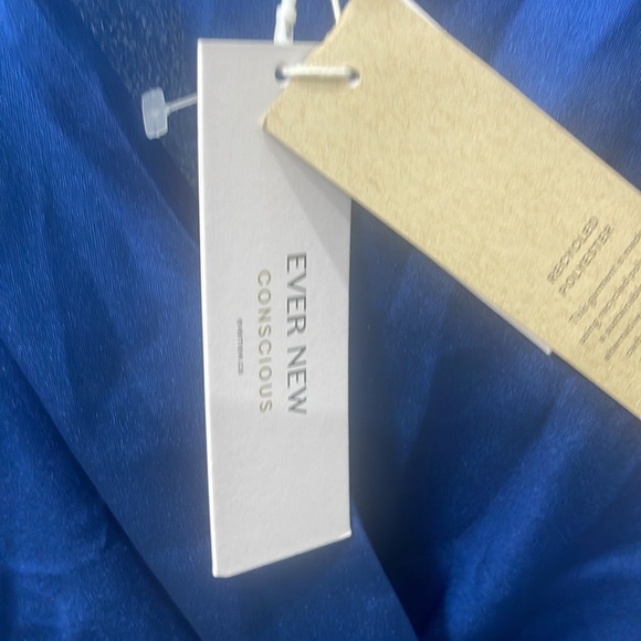 Ever New Melbourne Sapphire Blue top NWT - Picture 7 of 9